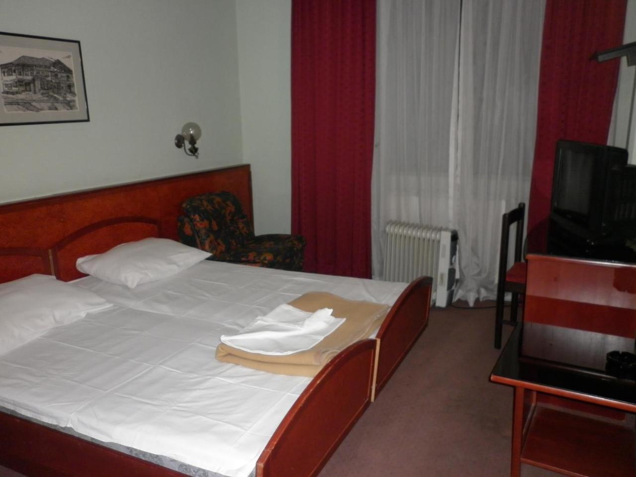 Hotel Vodno Skopje Extérieur photo